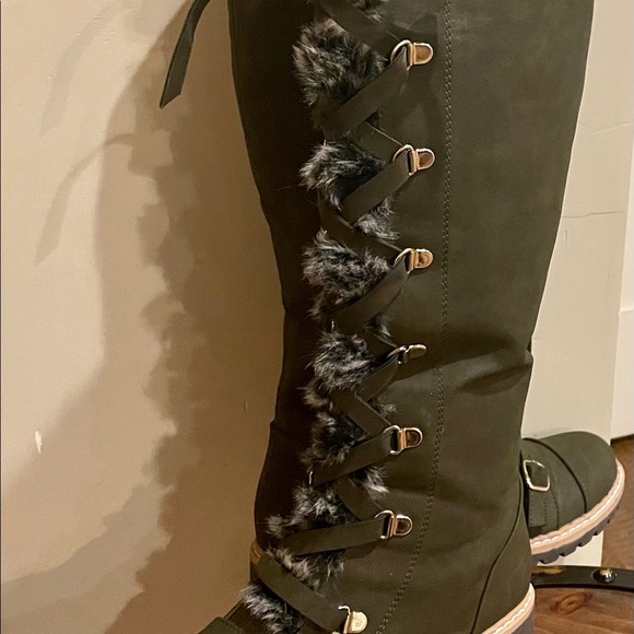 Very cool boho knee high combat lace-up plus zipper boots 8 1/2. SOLD!! - Picture 6 of 7